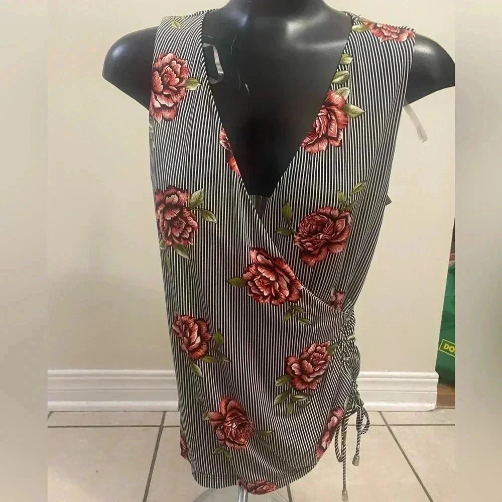 2 for $20 MELANIE LYNE  TOP